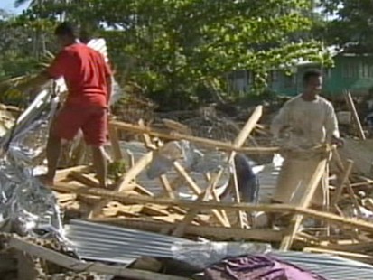 VIDEO: Two earthquakes hit Indonesia as death toll from Samoas tsunami rises.