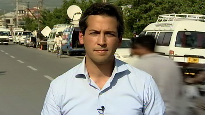 VIDEO: President Obama faces increased pressure to release photos of bin Ladens body.