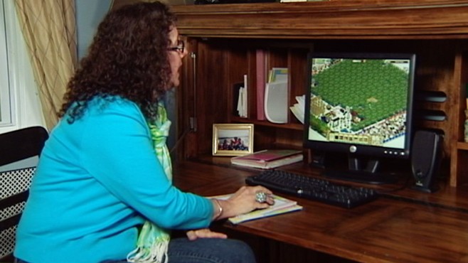 VIDEO: Farmville on Facebook