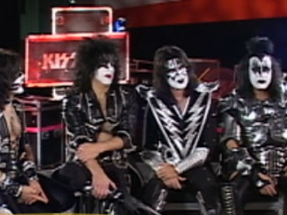 VIDEO: KISS Releases a New Album