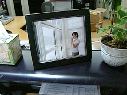 Several Web sites will pay to put your photos in ads, articles and brochures.