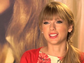 Watch: Taylor Swift New Song Preview: 'I Knew You Were Trouble'