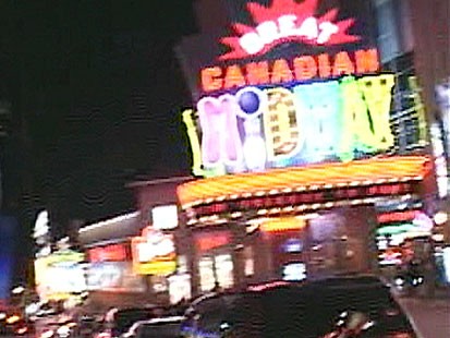 A picture of the Canada side of Niagara Falls.
