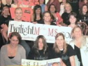 Moms Over the 'Moon' For Twilight