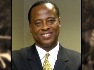Officials See Jackson As 'drug Addict'