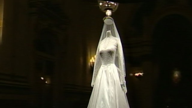 VIDEO: ABC's Nick Watt has the details about the very personal piece of royal history.
