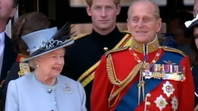 VIDEO: The prince tells a reporter that the queen needs his grandfather.