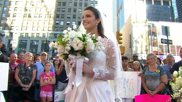 VIDEO: Style choices made by Duchess of Cambridge lead to sold-out products in stores.