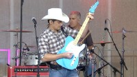 VIDEO: Brad Paisley performs 