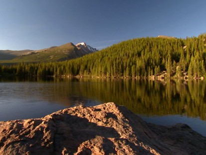 VIDEO: Weekend Window opens to the majestic, snow-capped peaks of the Rockies.
