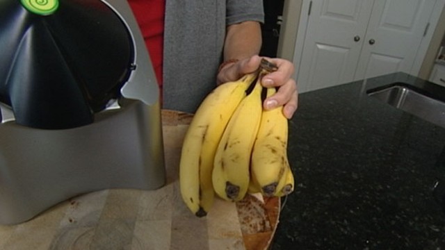 VIDEO: Becky Worley tries out the new products and gadgets for your home.