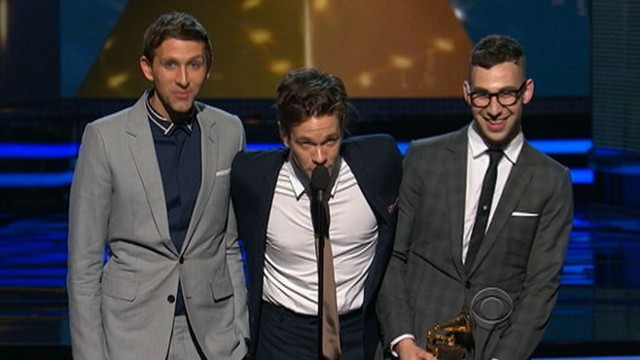 VIDEO: Fun wins Grammy Awards.