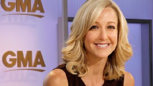 PHOTO: Lara Spencer on the set of GMA.