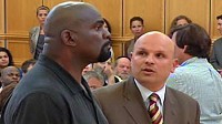 Photo: Football Hall of Famer Lawrence Taylor Arrested for Rape: Former Giant Accused of Attacking Teenage Runaway