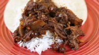Chef Stephanie O'Dea cooks up a delicious mole sauce for 