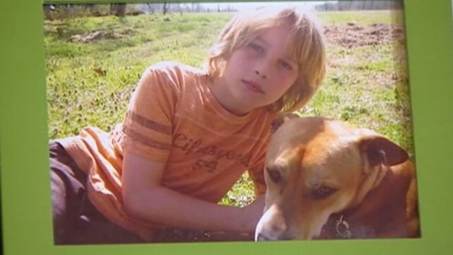 VIDEO: Parents adopt rescue dog to help 9-year-old conquer his fears.