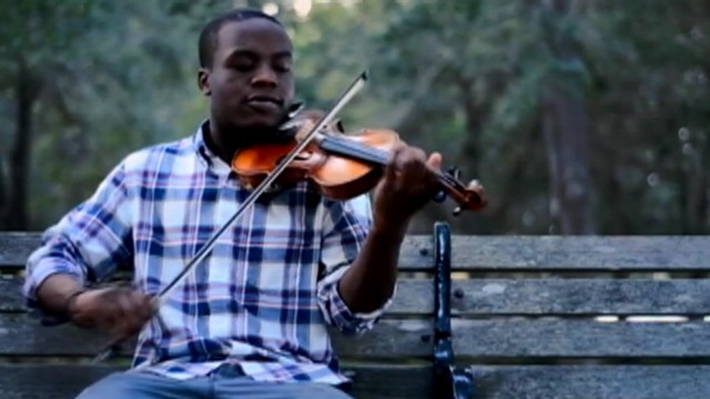 VIDEO: South Carolina musician Seth Gilliard performs covers of pop songs.