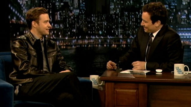 VIDEO: Singer addresses perceived swipe at Kanye West during "Saturday Night Live" performance.
