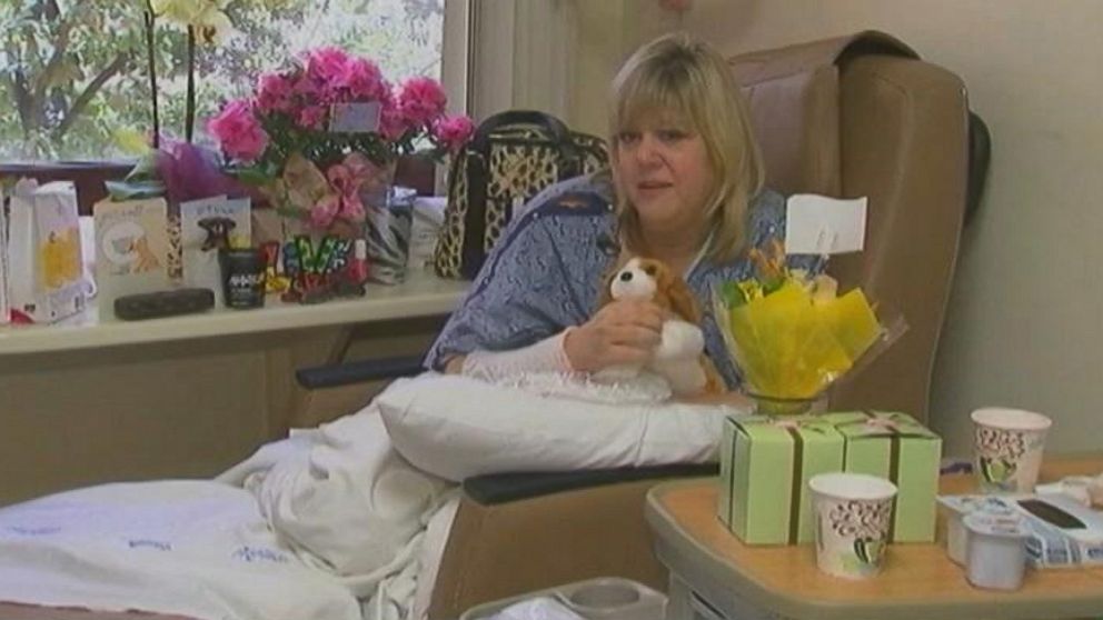 Arizona woman emerged without brain damage after period in which her heart could not function on its own.