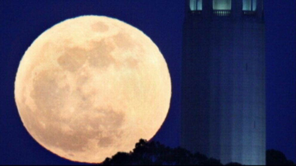VIDEO: Night owls will be treated to a dazzling sight this weekend courtesy of the lunar orbit.