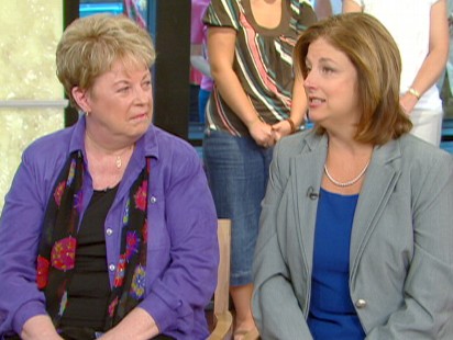 Cindi Rigsby reunited with her first grade teacher