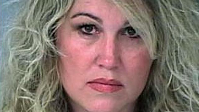 PHOTO: Florida Woman Gambles $14 Million, Accused of Stealing from In-Laws
Jennifer Dennison Gambled Away Slot Winnings Over Two Years, Police Said
