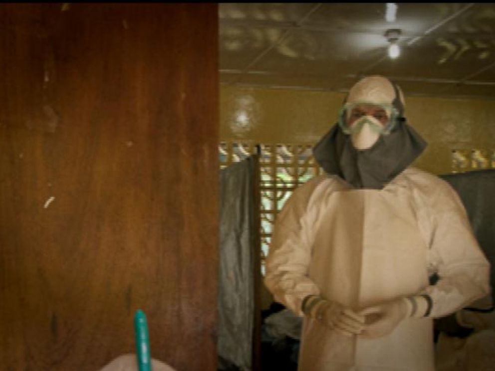 VIDEO: American Doctor Undergoing Treatment After Testing Positive for Ebola