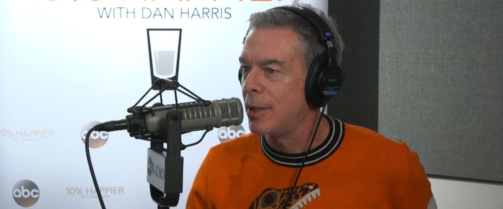 How Morning Radio Show Star Elvis Duran Found Meditation ABC News