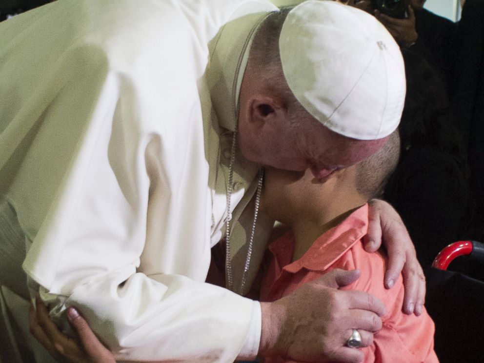 PHOTO: Pope Francis hugs a girl during his visit to the Federico Gomez Pediatric Hospital, in Mexico City, Feb. 14, 2016.
