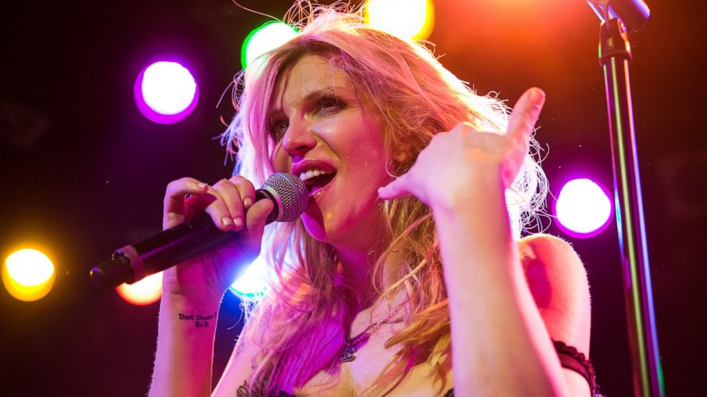 PHOTO: In this file photo, Courtney Love performs on Dec. 31, 2013 in West Hollywood, Calif.