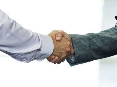 One Tech Guru's Crusade to Ban Handshaking