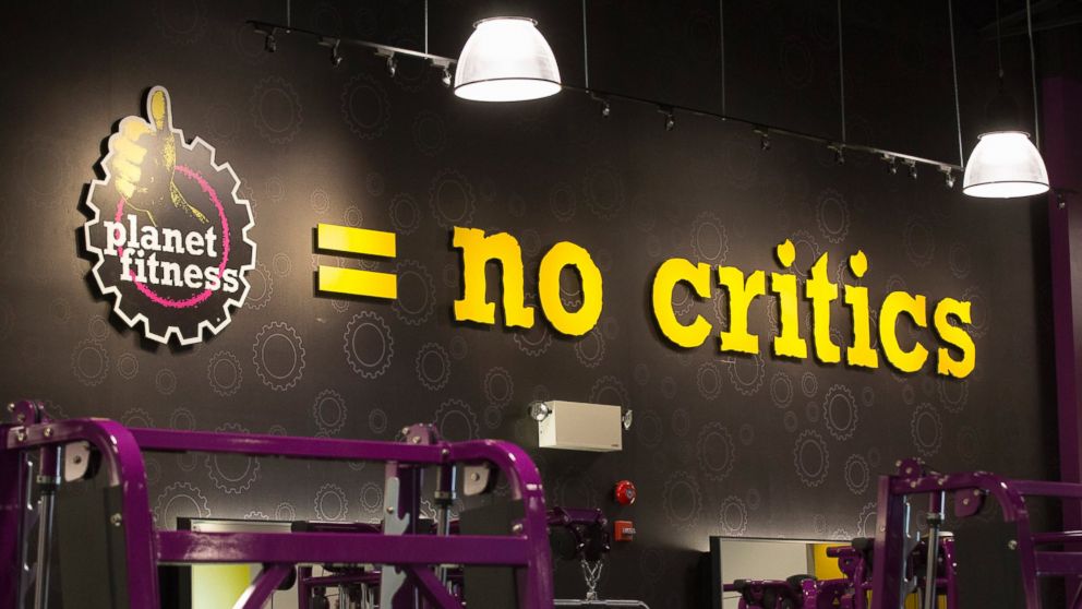 Planet Fitness Revokes Womans Membership After She Complained About Transgender Person Abc News