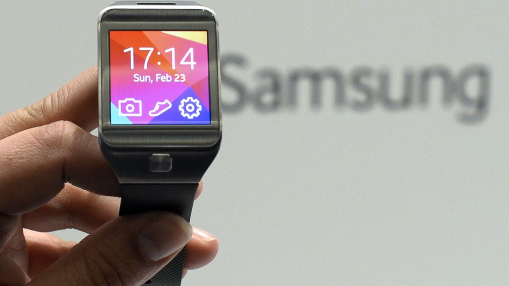PHOTO: The Samsung Galaxy Gear 2 is presented during the 2014 Mobile World Congress in Barcelona, Spain, Feb. 23, 2014.