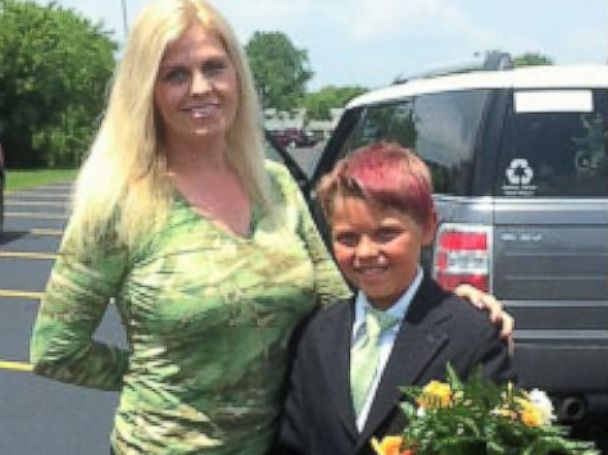 Dad And Daughter Transition Together From Mother And Son If She Can Do It So Can I Abc News