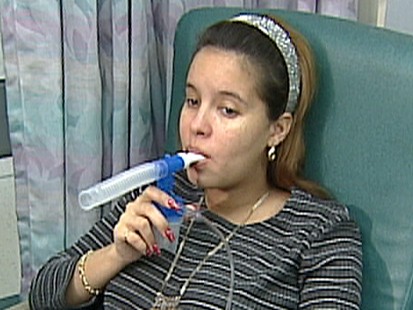 girl with asthma