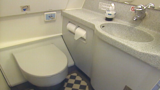 VIDEO: CDC report shows 2340,000 people make ER visits for bathroom-related injuries.