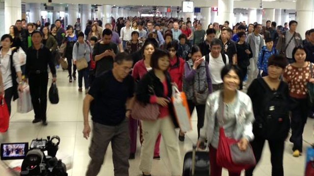 PHOTO: About 500,000 people cross the border between Mainland China and Hong Kong every day.
