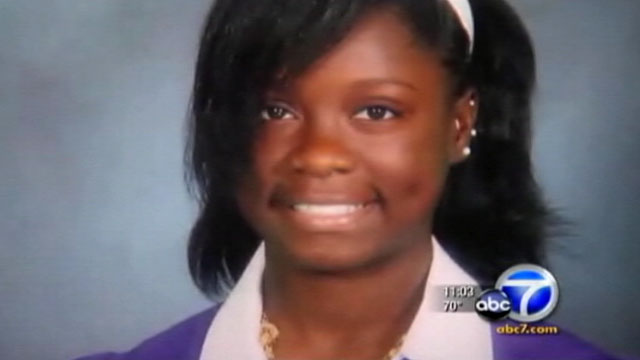 PHOTO: cheerleader in LA collapses and dies
