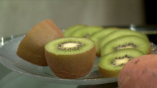 VIDEO: Foods That Help You Look Good