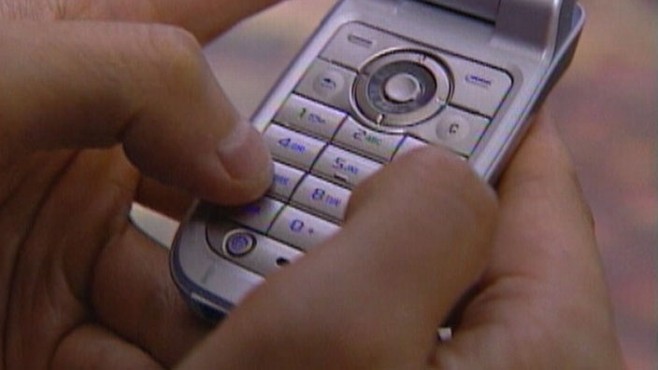 VIDEO: Does Teen Texting Lead to Bad Habits?