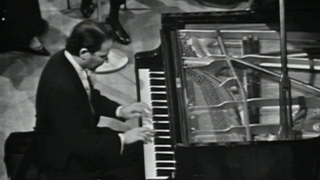 VIDEO: A classical pianists inspirational struggle with debilitating disease.