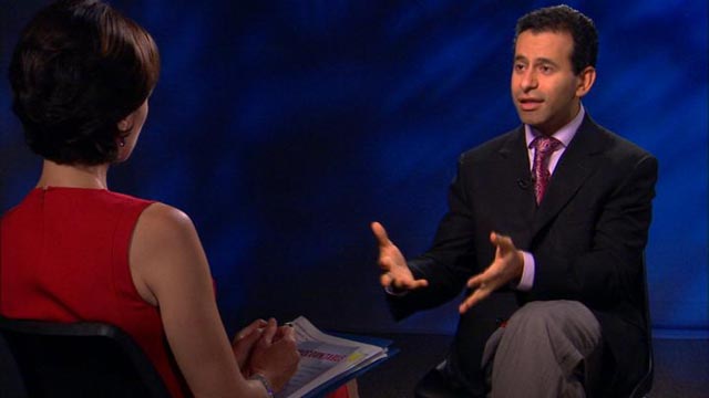 PHOTO: Dr. Marty Makary, a surgeon at Johns Hopkins Hospital in Baltimore, Md., and the author of "Unaccountable," is interviewed by "20/20" co-anchor Elizabeth Vargas about what he claims are hospitals' dirty secrets.