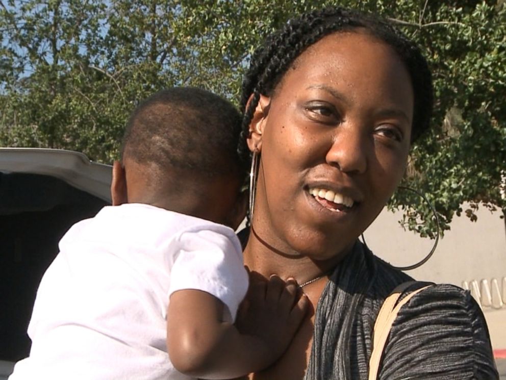 PHOTO: Sheri Johnsons fiancé is anti-vaccination.