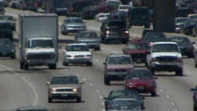 VIDEO: Divorce more likely if one partner's commute is longer than 45 minutes.