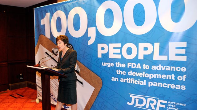 PHOTO: Sen. Susan Colllins, (R-ME), co-chair Senate Diabetes Caucus speaks at a press conference, Nov. 2, 2011, in Washington, D.C to urge the FDA to issue clear and reasonable guidance on the artificial pancreas.