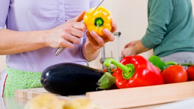 PHOTO: Experts say there's little evidence that eating nightshade vegetables can make symptoms worse.