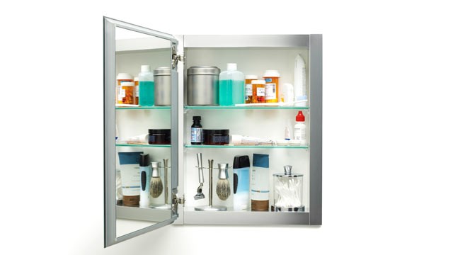 PHOTO: Staples in many American homes including cotton swabs, mouthwash, eye drops, lip balm and mascara may have hidden hazards, according to Consumer Reports.