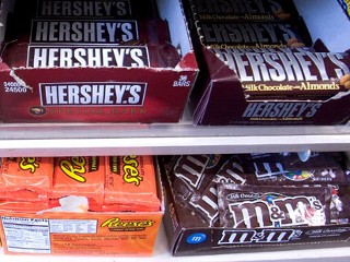 Candymakers Try to Lighten Things Up