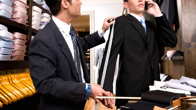 PHOTO: New research shows that the type of clothing worn can affect behavior.