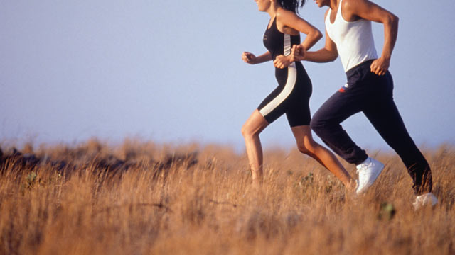 PHOTO: When it comes to staving off sickness, men can learn a thing or two from women.